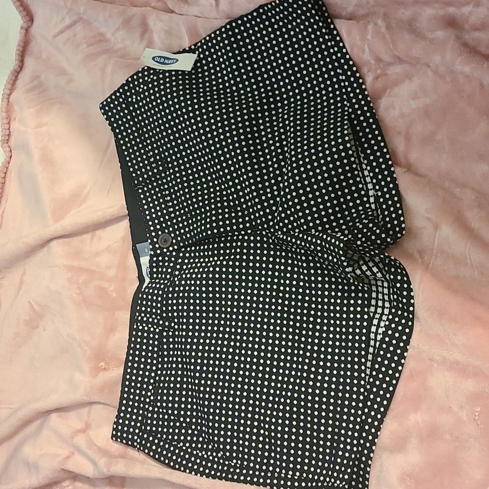 Old Navy women's shorts NWT